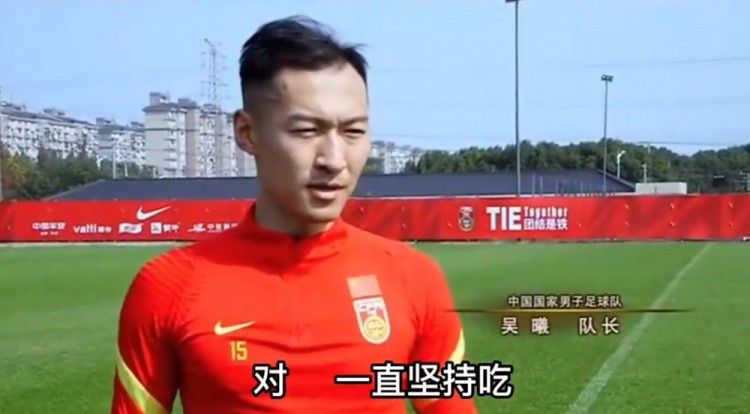 眼见宋荣誉心急如焚的样子，厅长开口安慰道：宋先生，我们的大队人马已经开始在西多摩郡全面寻找你妹妹的下落了，所以你不用太过着急，一旦有任何结果与线索，我都会第一时间向你反馈
